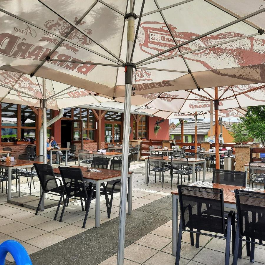 Moravský Žižkov 玛德里奇旅馆酒店 外观 照片